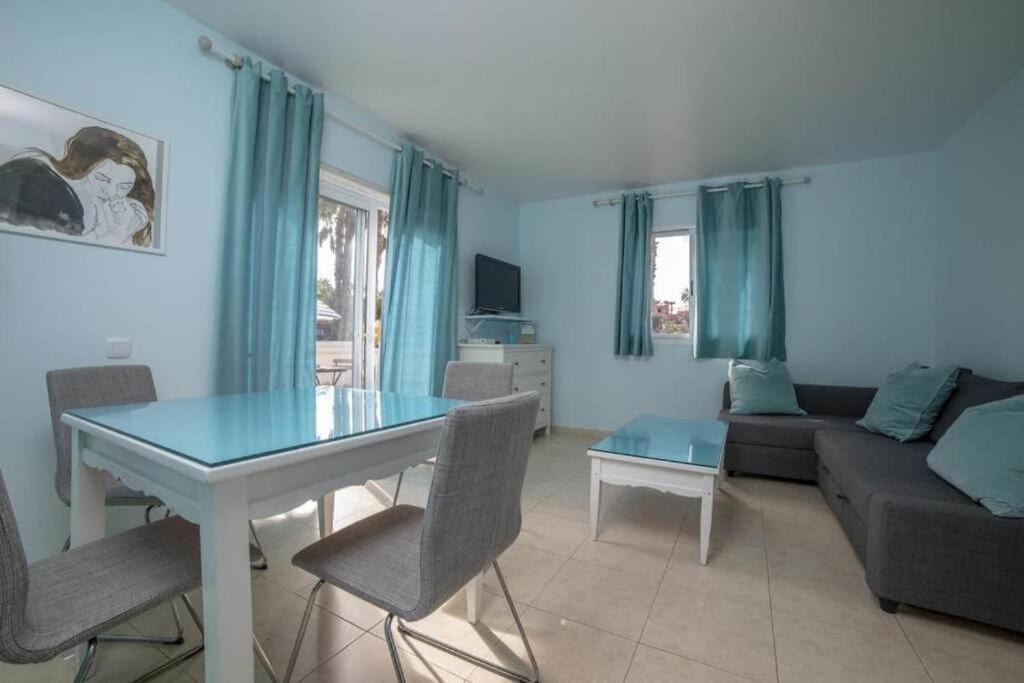 Lightbooking Oasis Royal Corralejo F311 Luaran gambar